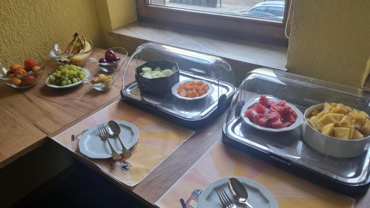 Hotel Schweizer Hof ハレ エクステリア 写真
