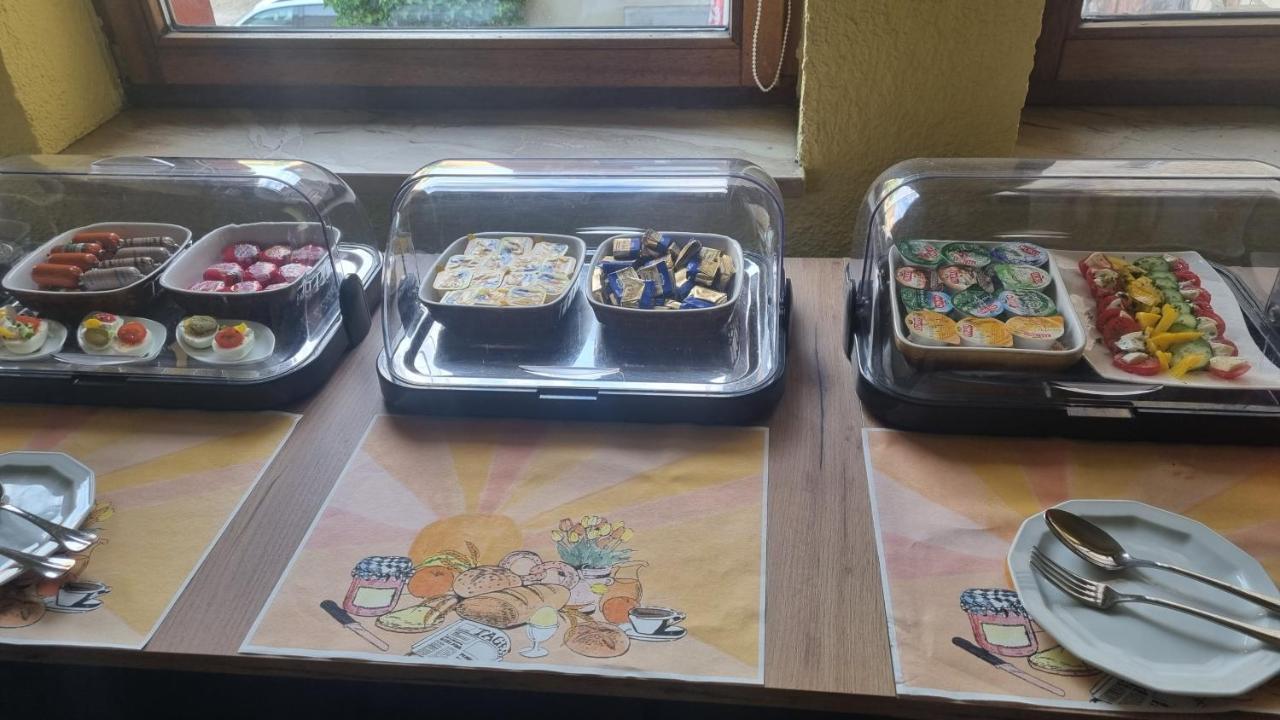 Hotel Schweizer Hof ハレ エクステリア 写真