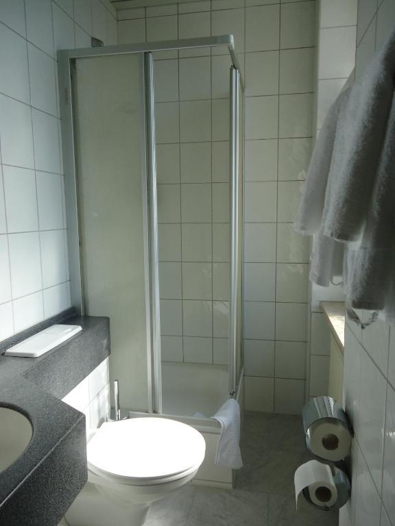 Hotel Schweizer Hof ハレ エクステリア 写真