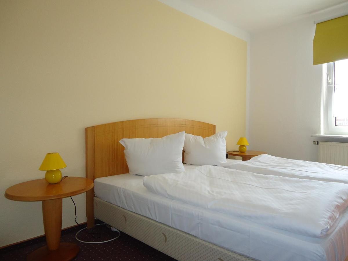 Hotel Schweizer Hof ハレ エクステリア 写真